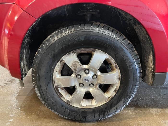 Used 2011 Ford Escape Limited image 11