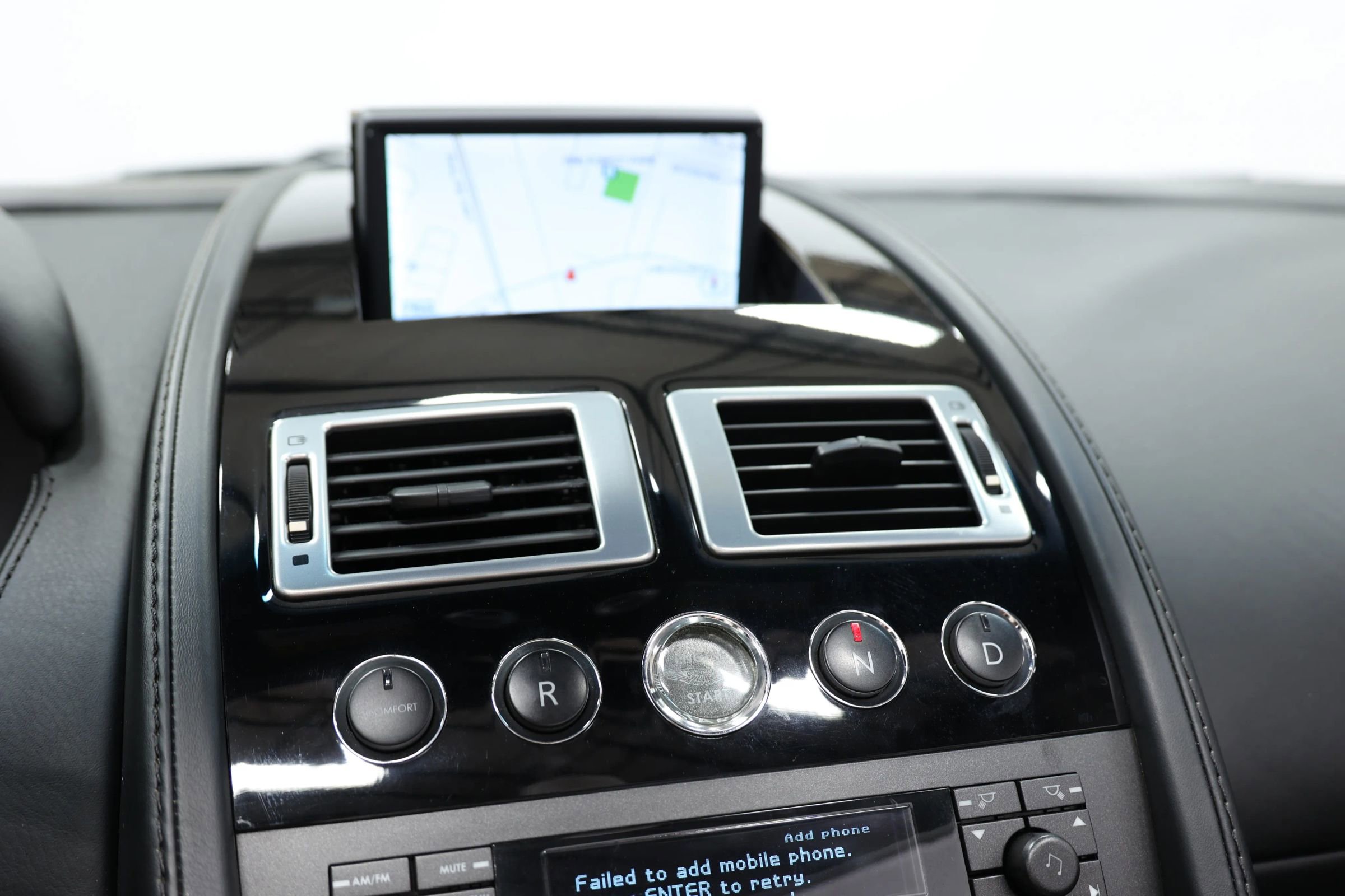 Used 2008 Aston Martin V8 Vantage Roadster RWD image 28
