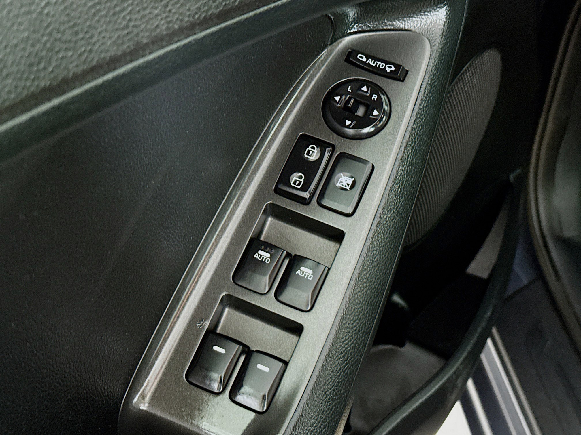 Used 2016 Kia Forte SX image 20