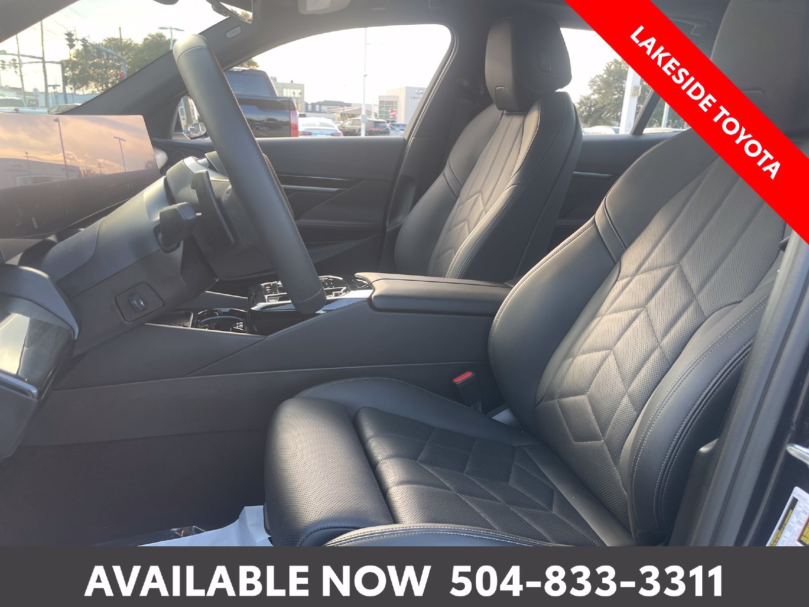 Used 2024 BMW 530i xDrive w/ Premium Package AWD/4WD image 29