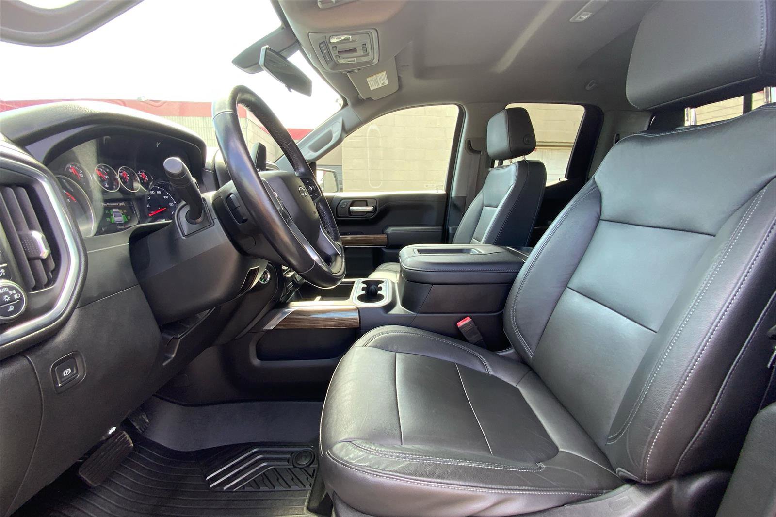 Used 2020 Chevrolet Silverado 1500 RST image 10