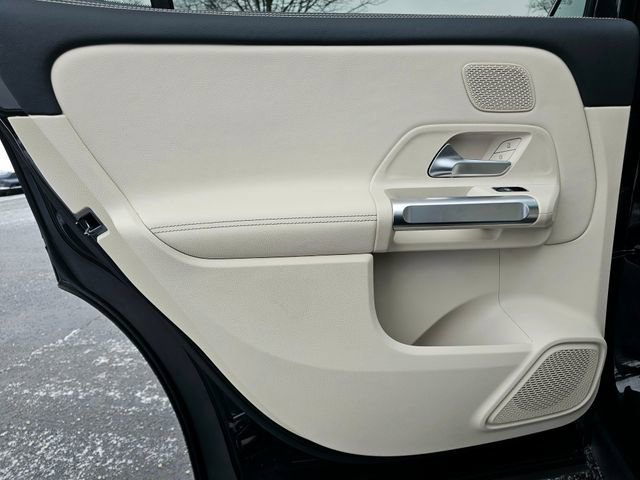 New 2026 Mercedes-Benz GLB 250 4MATIC image 24
