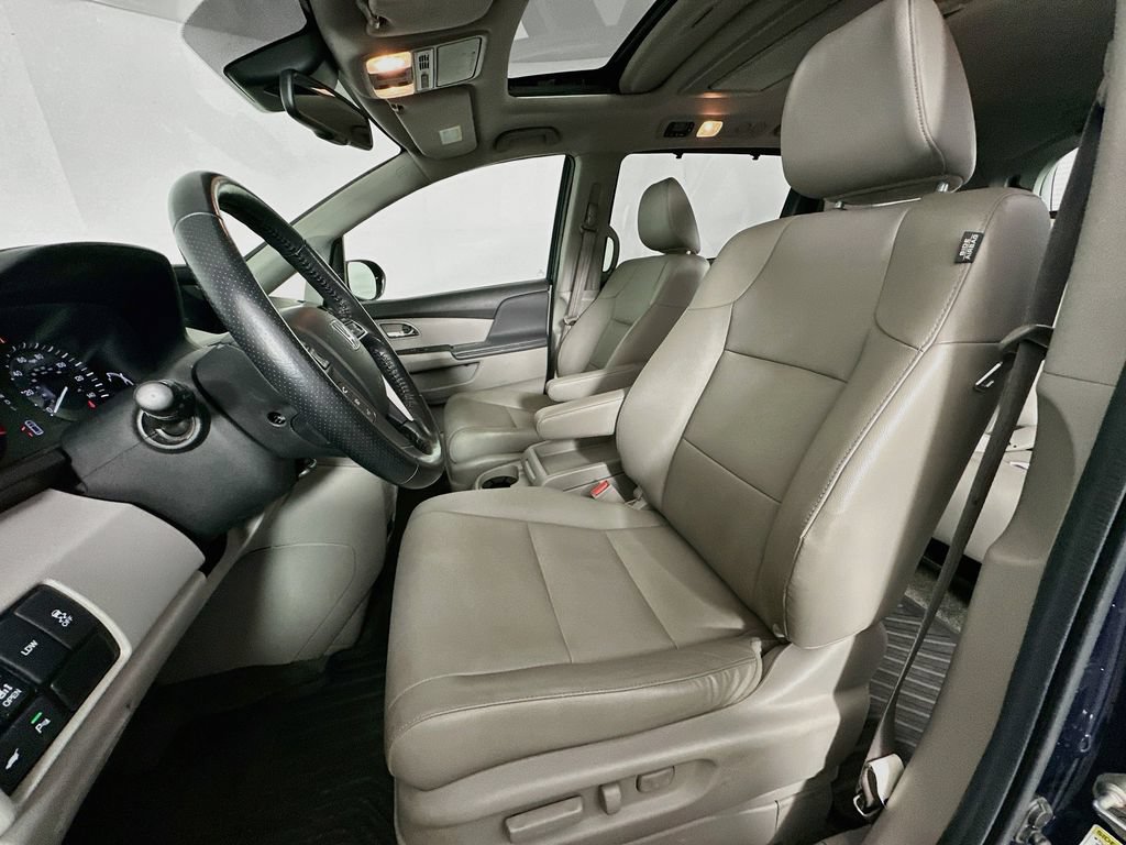 Used 2014 Honda Odyssey Touring image 22