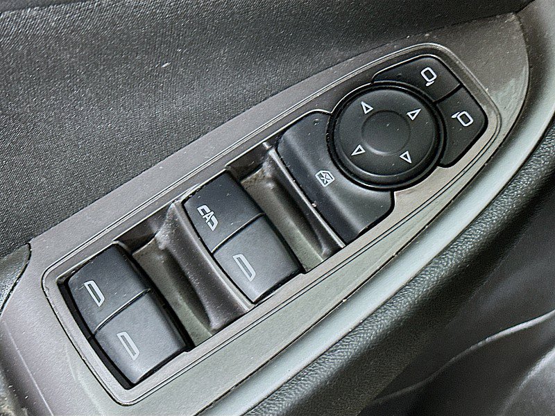 Used 2023 Chevrolet Malibu LT FWD image 18