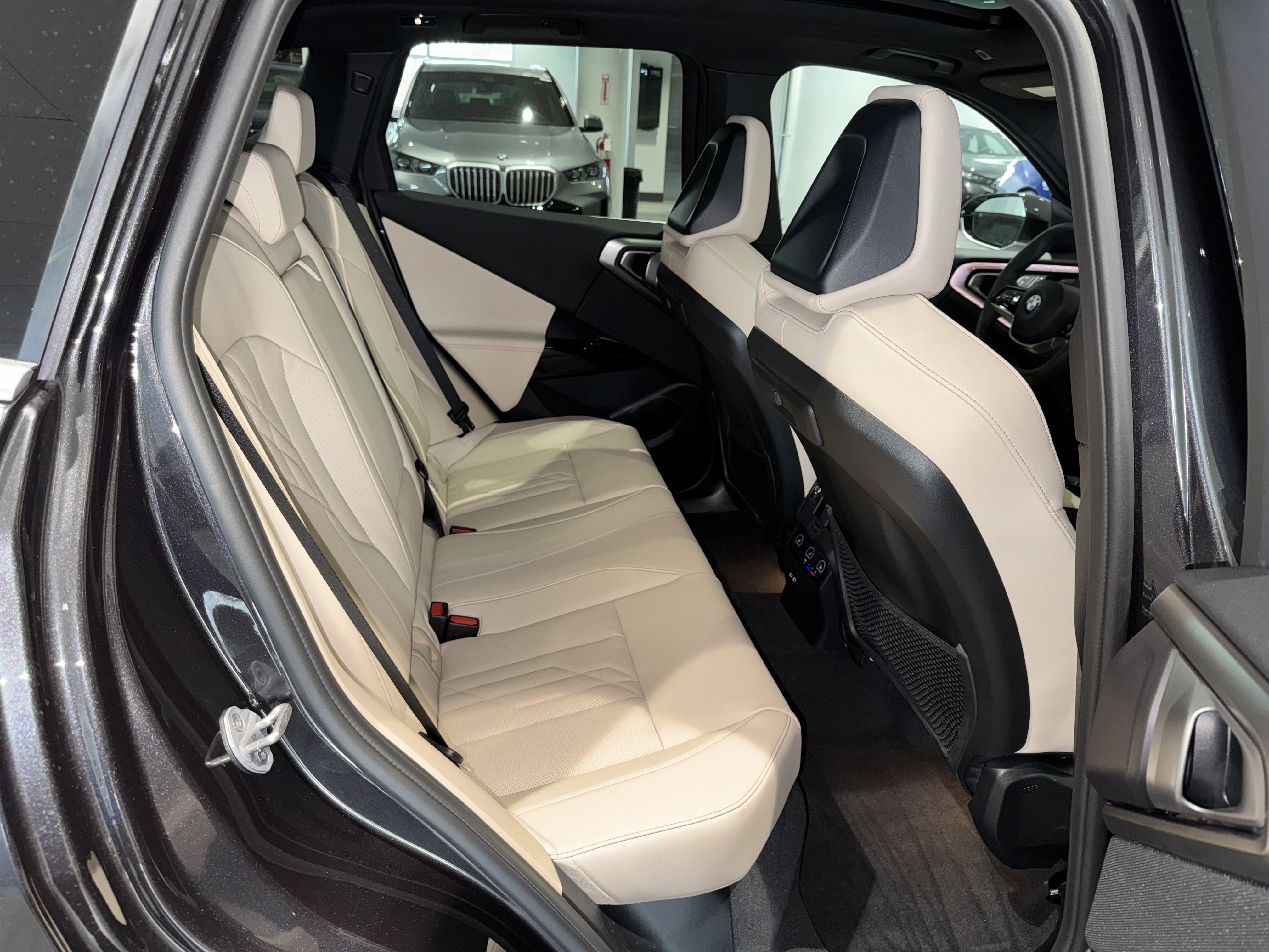 New 2026 BMW X3 xDrive30 w/ Convenience Package image 11