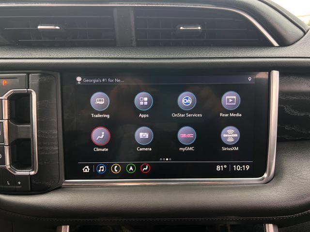 Used 2021 GMC Yukon Denali w/ Denali Premium Package RWD image 32