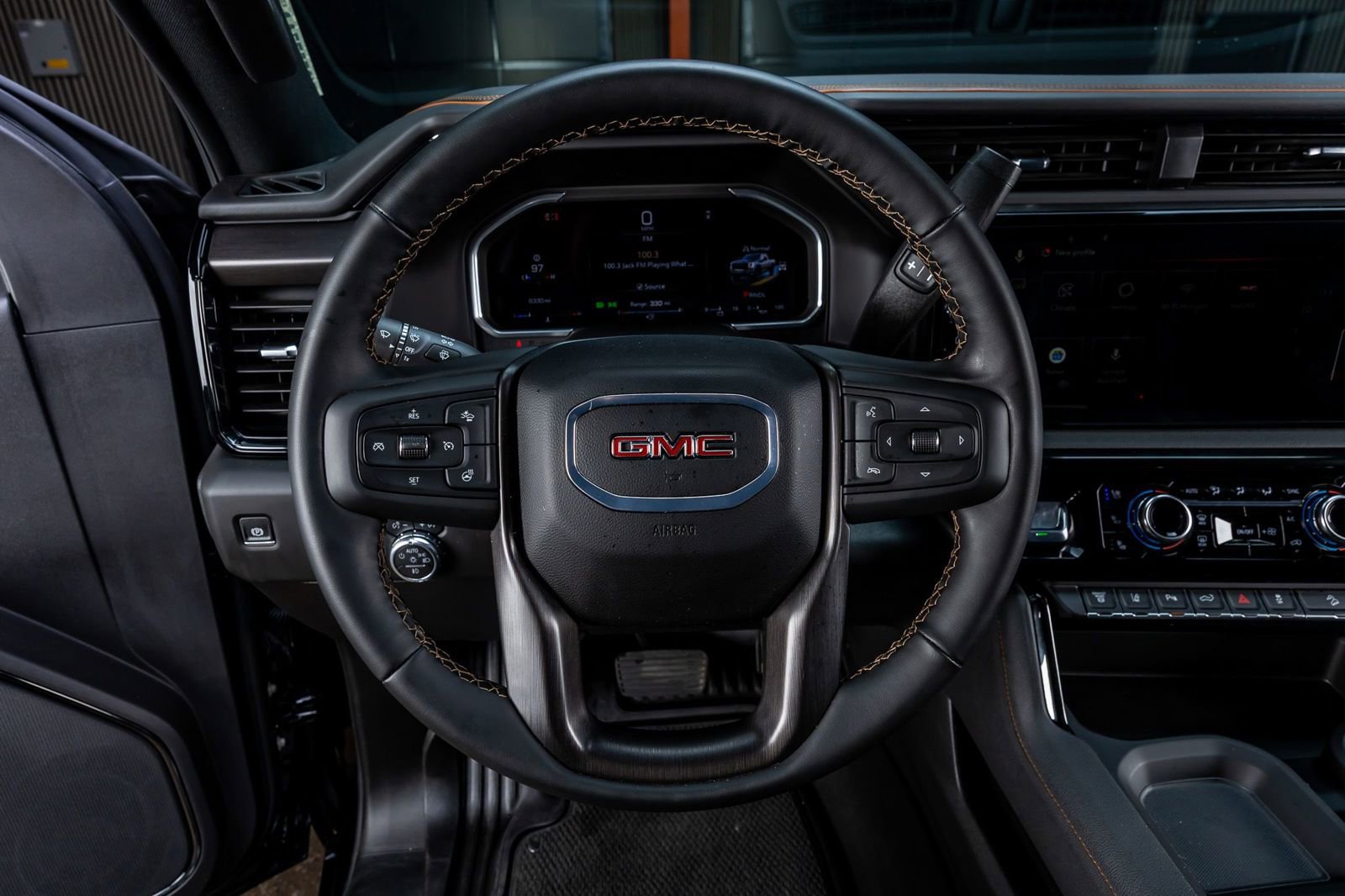 Used 2026 GMC Sierra 2500 AT4 w/ AT4 Premium Plus Package image 19