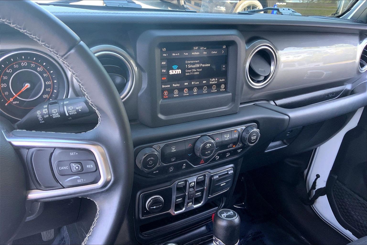 Used 2019 Jeep Wrangler Unlimited Sahara w/ Safety Group AWD/4WD image 6