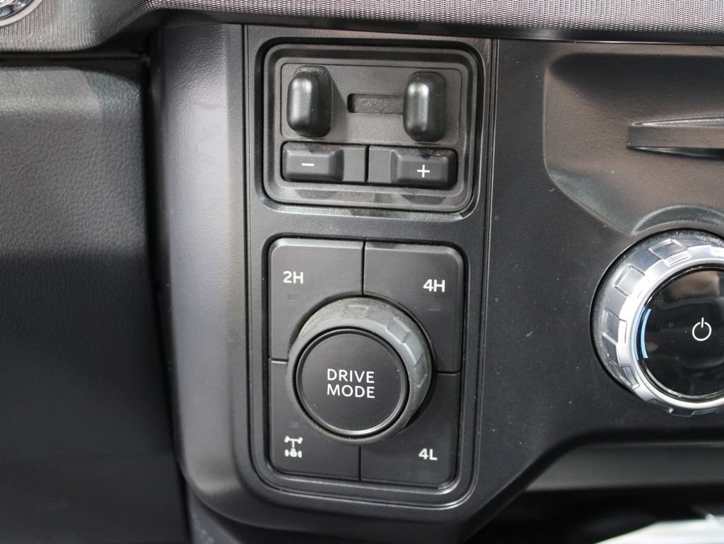 Used 2026 Ford F350 Platinum AWD/4WD image 72