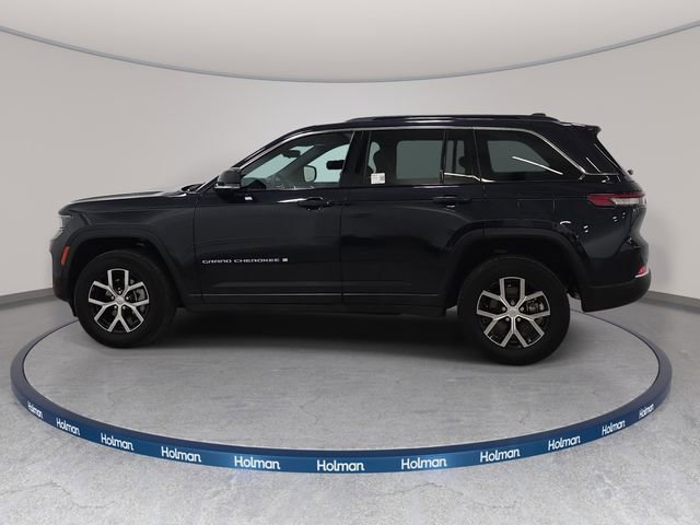 Used 2024 Jeep Grand Cherokee Limited w/ Luxury Tech Group II AWD/4WD image 9