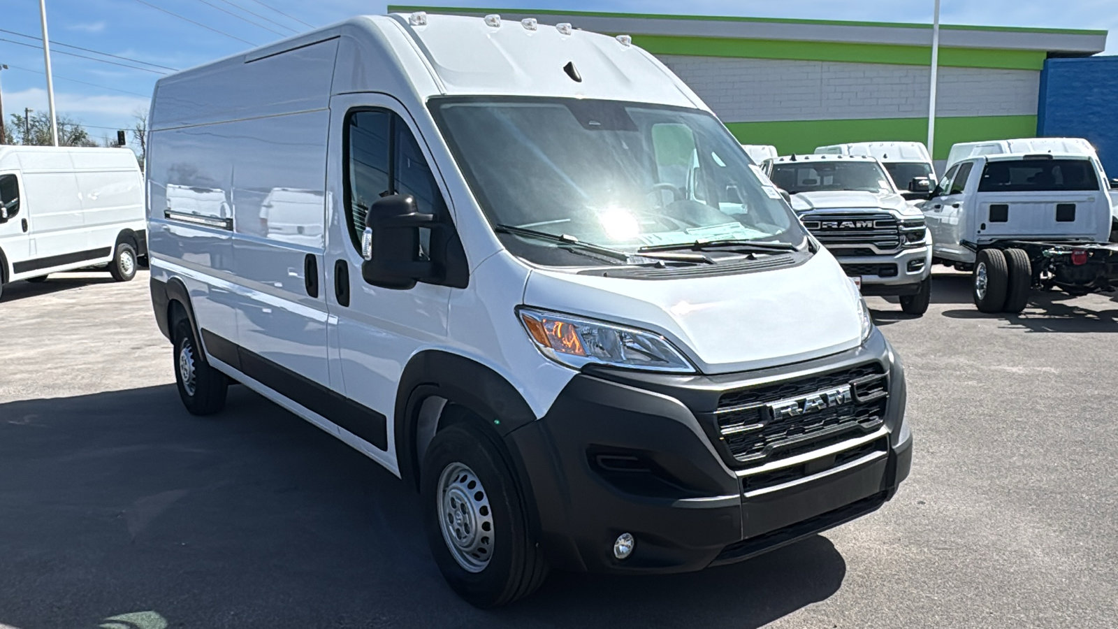 New 2026 RAM ProMaster 2500 w/ Convenience Group image 3