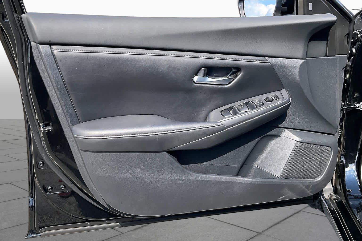 Used 2021 Nissan Sentra SV FWD image 19