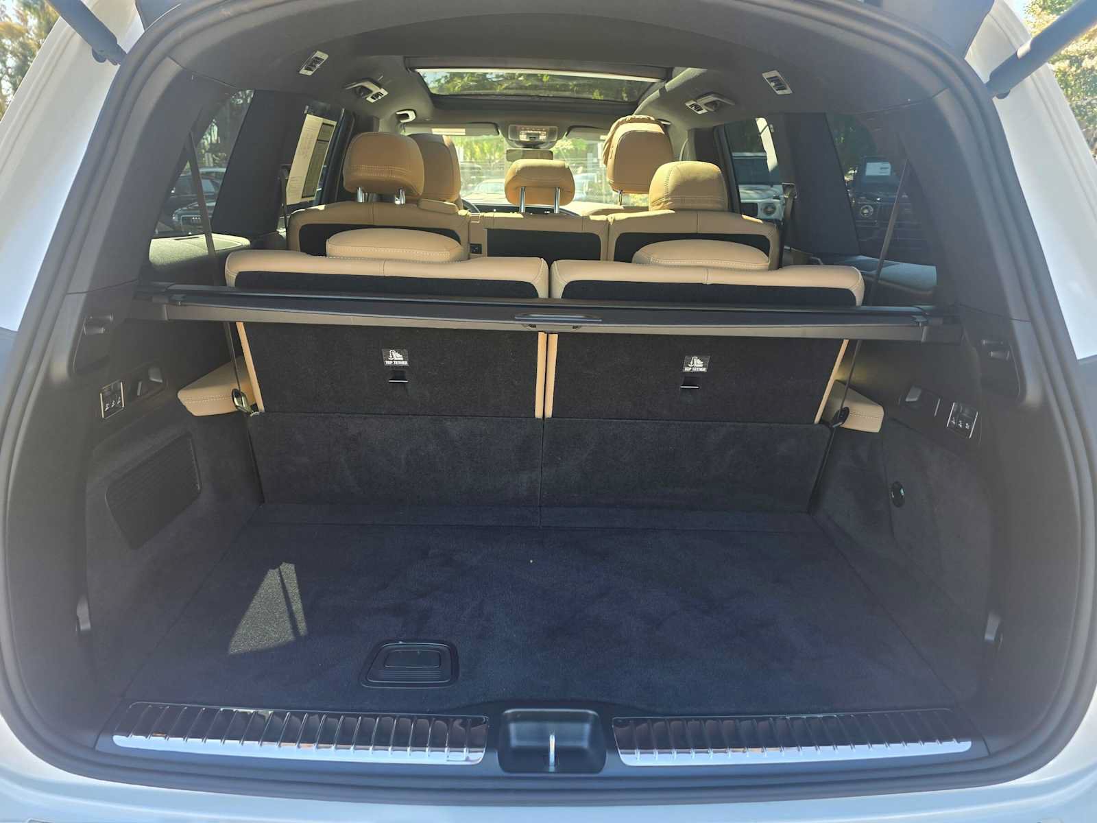 Used 2026 Mercedes-Benz GLS 580 4MATIC image 16