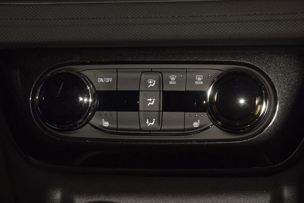 New 2026 Chevrolet TrailBlazer LT w/ Convenience Package AWD/4WD image 31