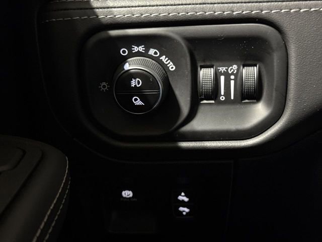 New 2026 RAM 1500 Limited w/ Night Edition AWD/4WD image 19