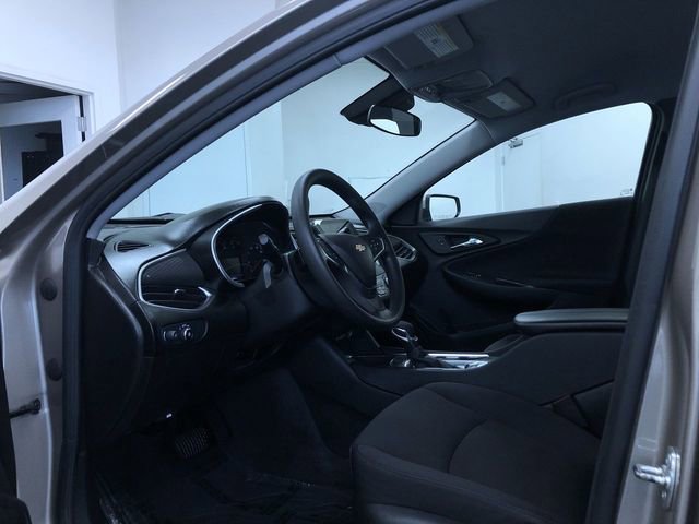 Used 2024 Chevrolet Malibu LT image 11