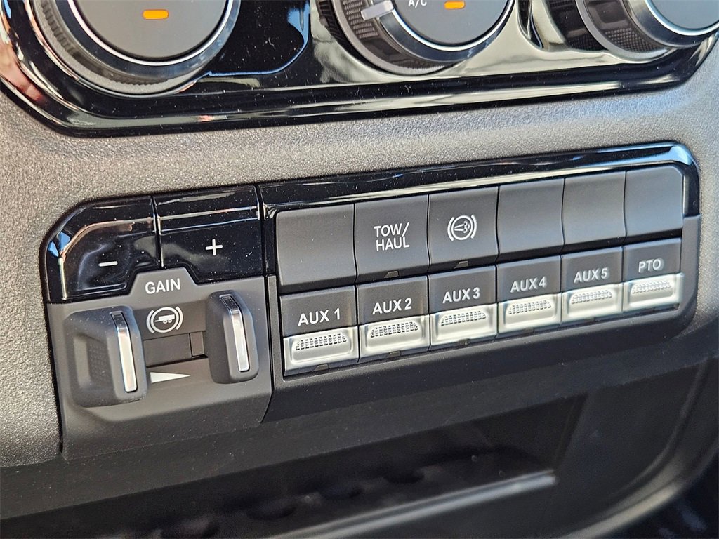 New 2026 RAM 5500 Tradesman w/ Chrome Appearance Group image 22