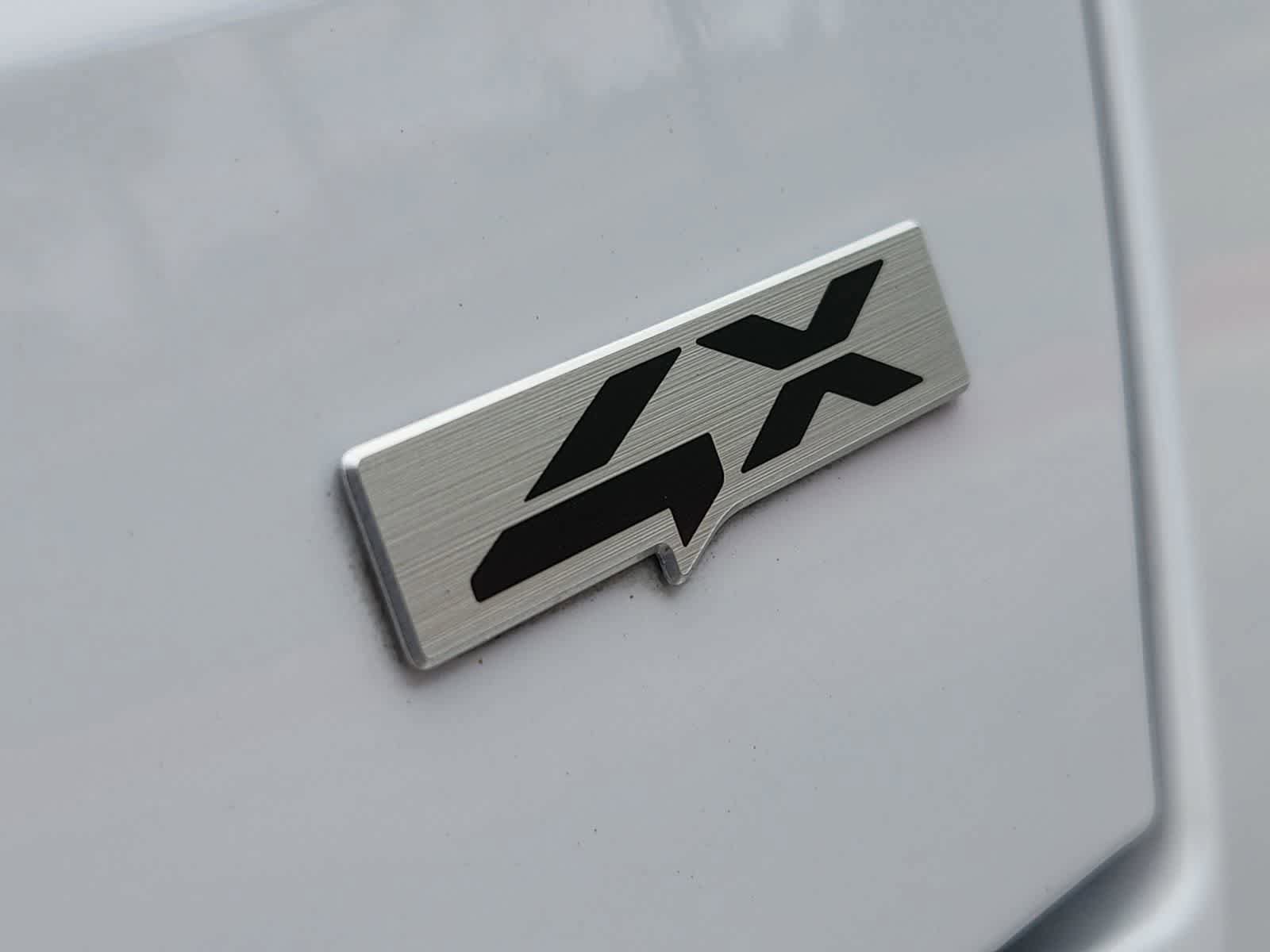 Certified 2023 Kia Sorento SX image 12