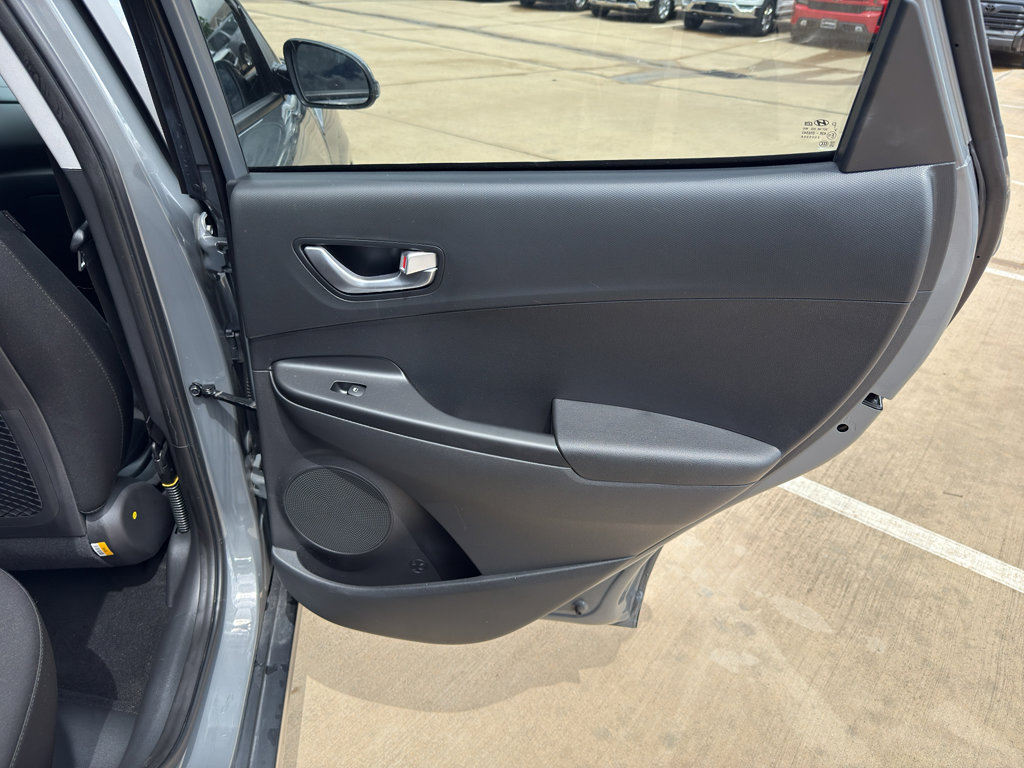 Used 2023 Hyundai Kona SEL FWD image 27