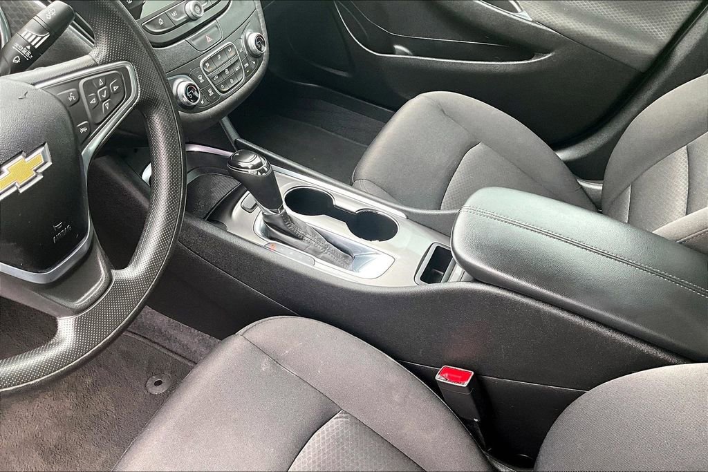 Used 2019 Chevrolet Malibu LT FWD image 8