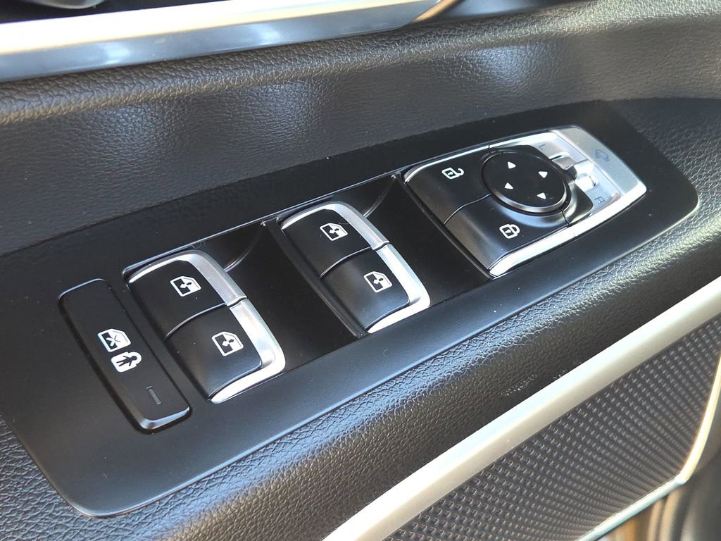 Used 2023 Kia Telluride EX X-Line AWD/4WD image 17