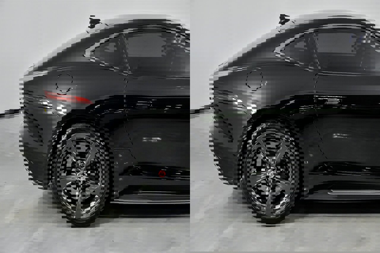 Used 2018 Jaguar F-TYPE 400 Sport image 13