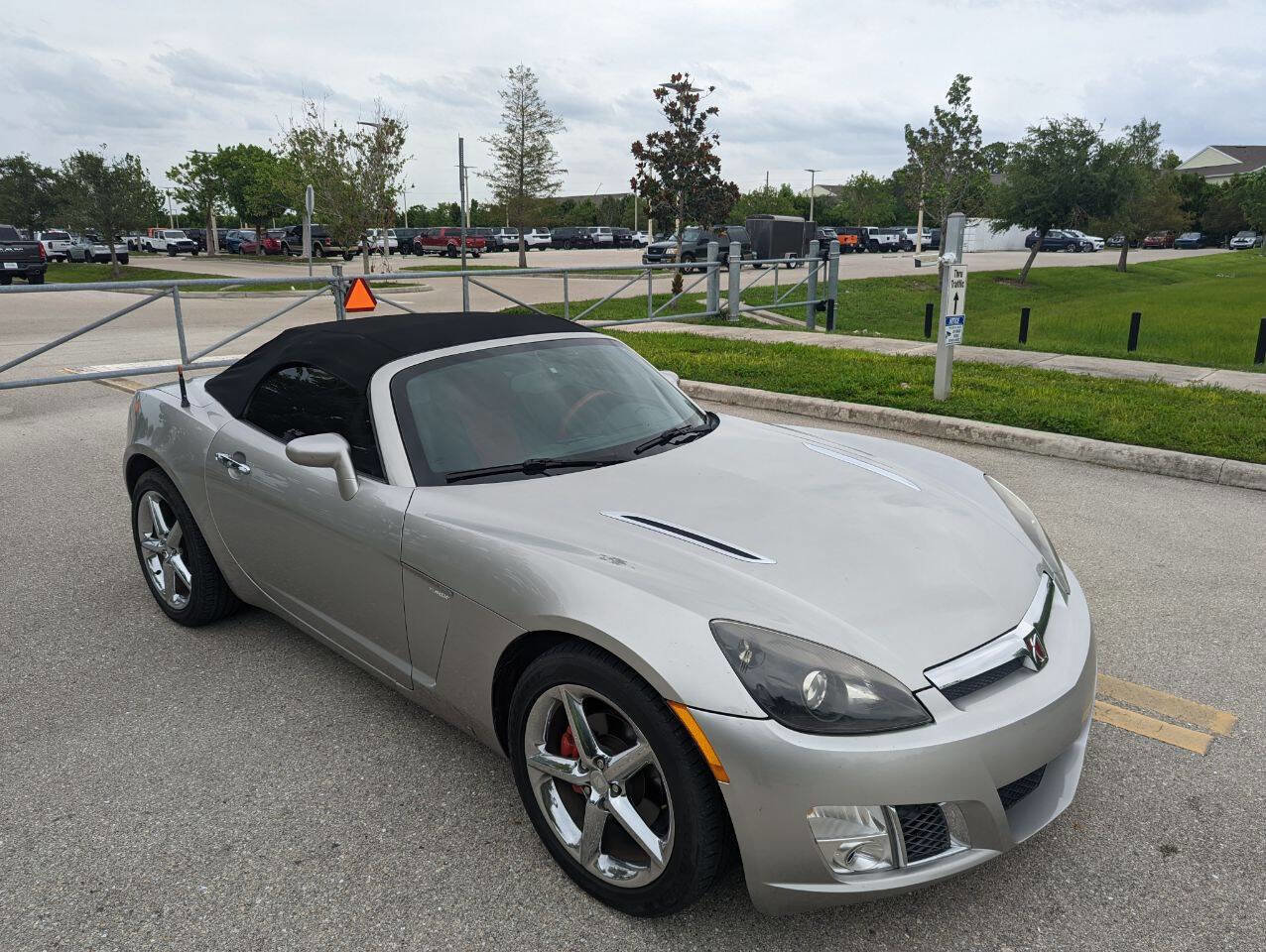 Used 2007 Saturn Sky Red Line image 8