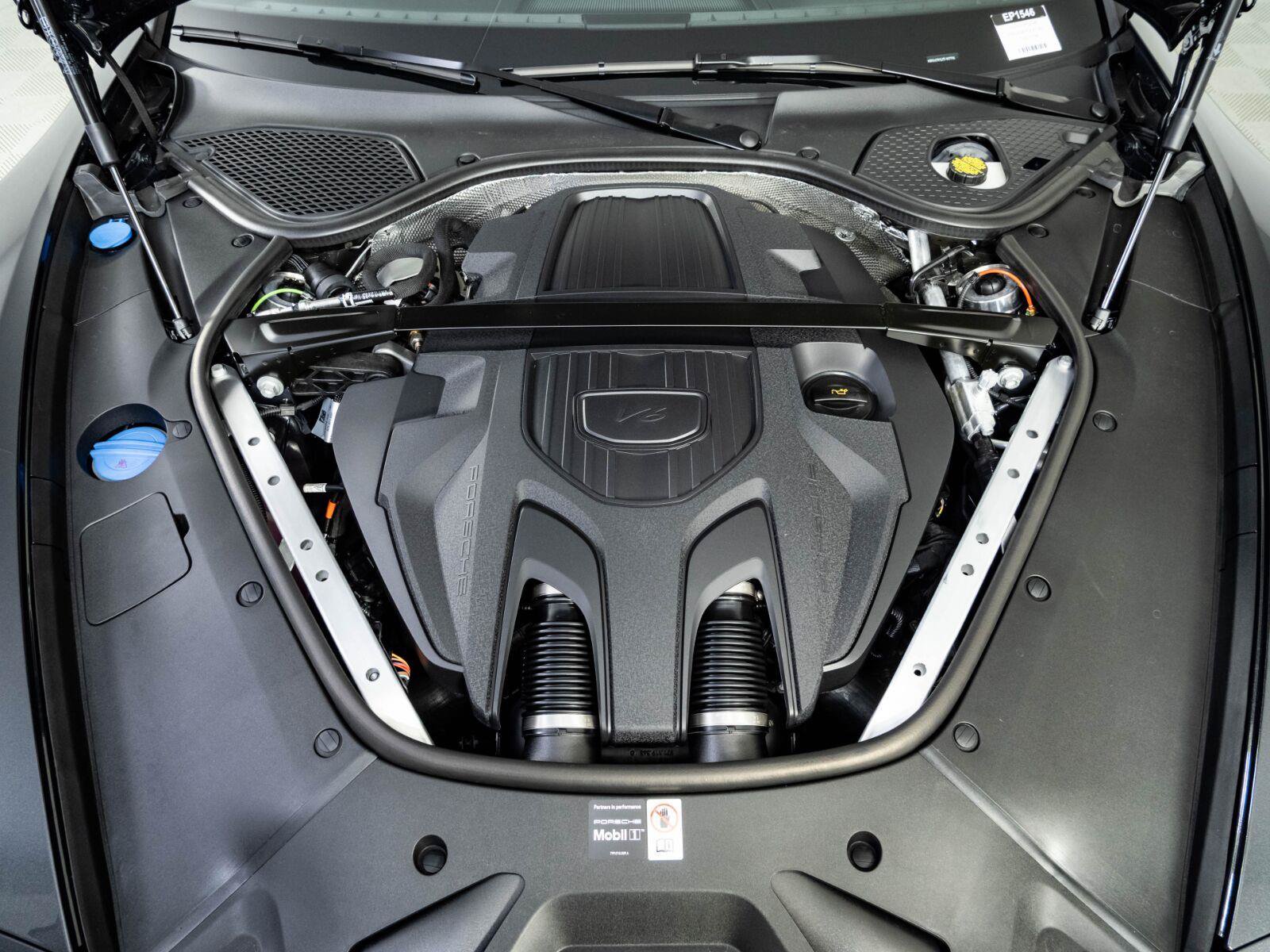 New 2026 Porsche Panamera 4 AWD/4WD image 35
