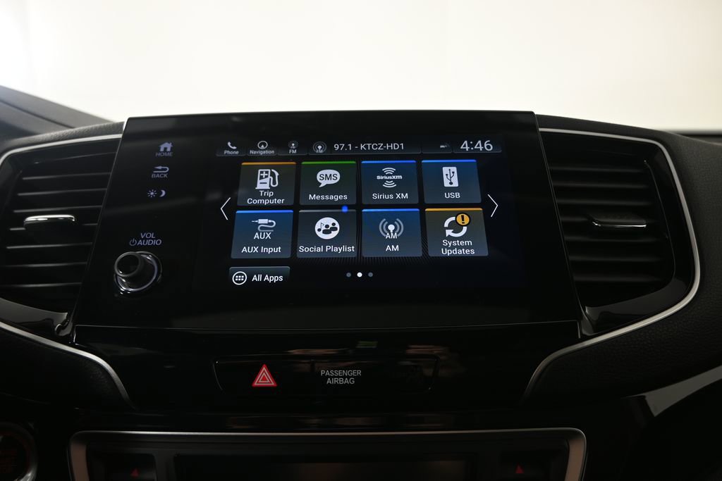 Used 2021 Honda Pilot Touring image 31