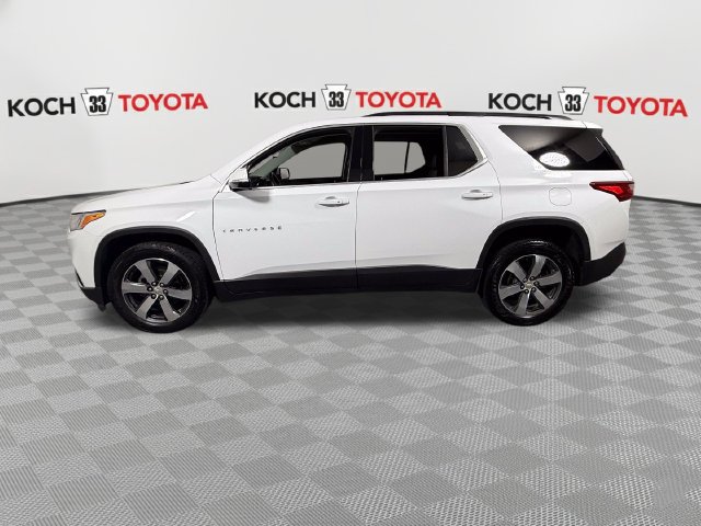 Used 2019 Chevrolet Traverse LT w/ LT Premium Package AWD/4WD image 4