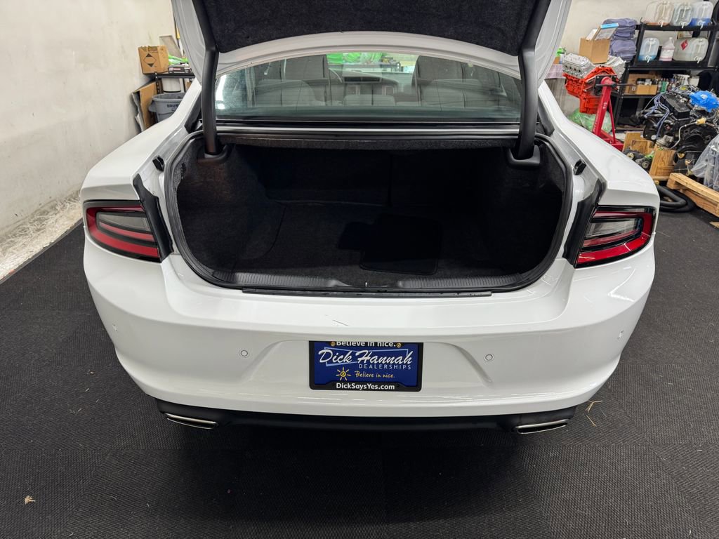 Used 2023 Dodge Charger SXT image 6