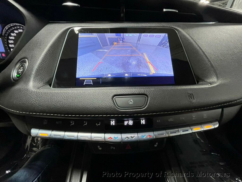 Used 2019 Cadillac XT4 Premium Luxury AWD/4WD image 21