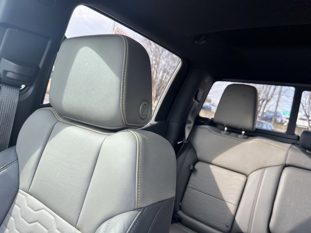 Used 2025 Chevrolet Silverado 1500 ZR2 w/ Dark Appearance Package image 20