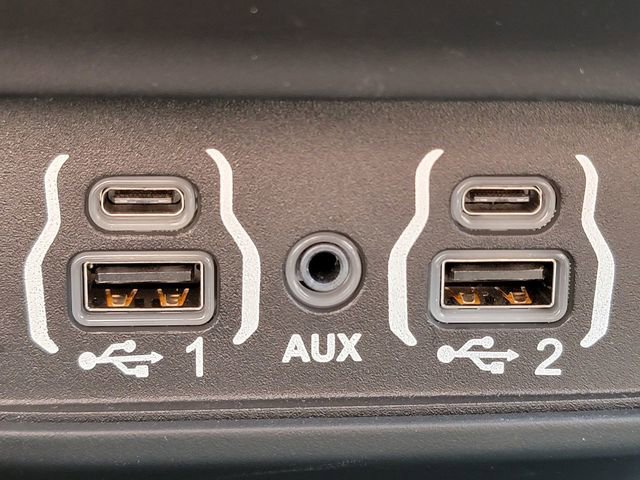 Certified 2021 Chrysler Pacifica Touring-L w/ S Appearance Package AWD/4WD image 8
