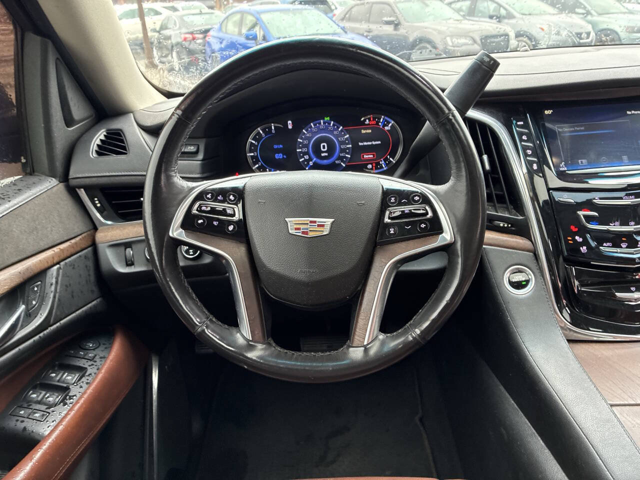 Used 2017 Cadillac Escalade ESV Luxury AWD/4WD image 23
