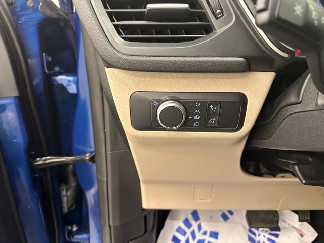 Used 2022 Ford Escape SE w/ Cold Weather Package image 25