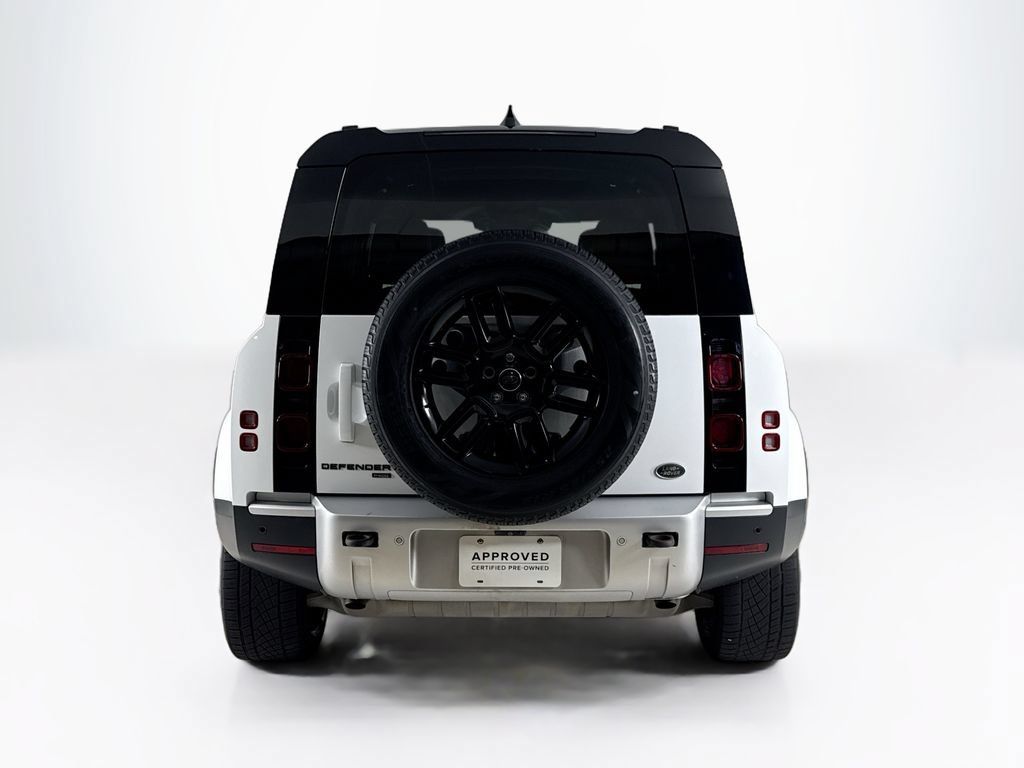 Used 2023 Land Rover Defender 110 SE AWD/4WD image 4