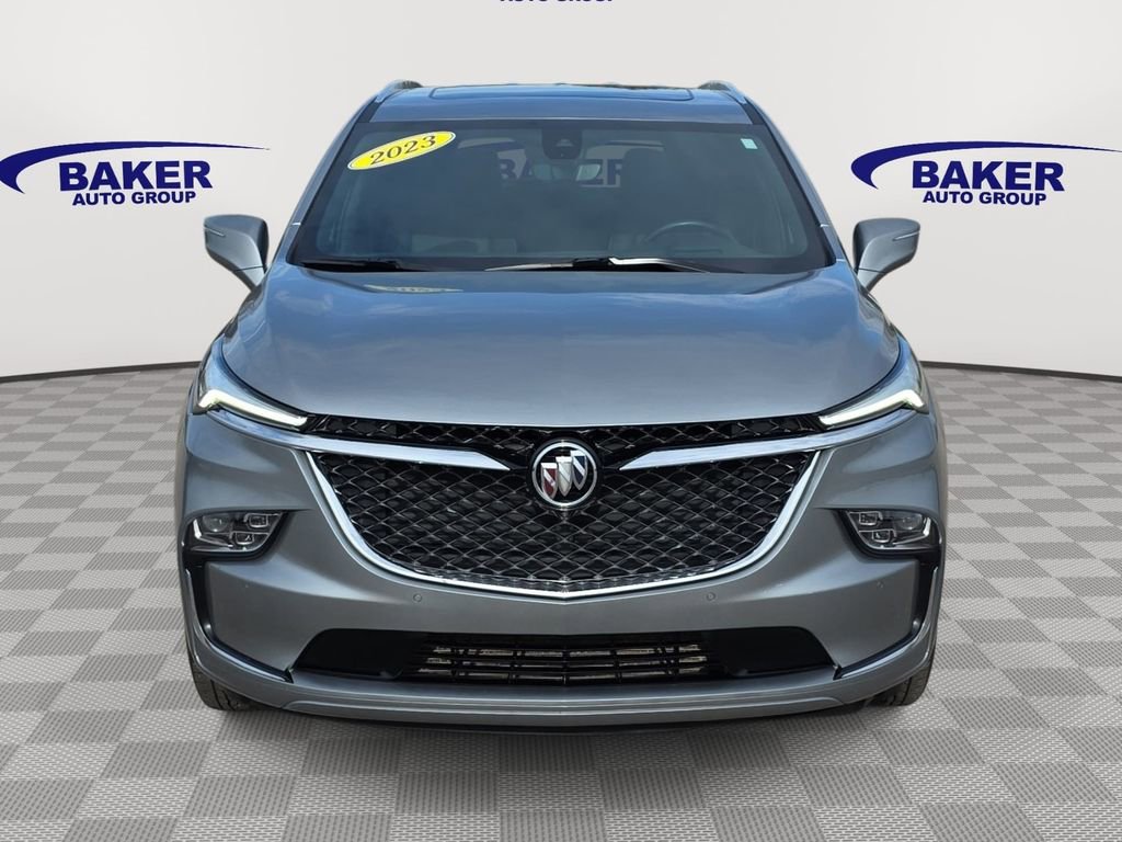 Used 2023 Buick Enclave Avenir w/ Avenir Technology Package image 2