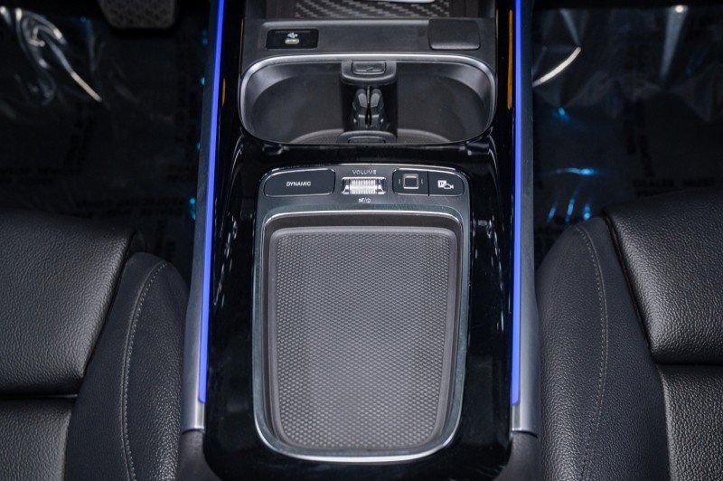 New 2025 Mercedes-Benz GLB 250 image 23