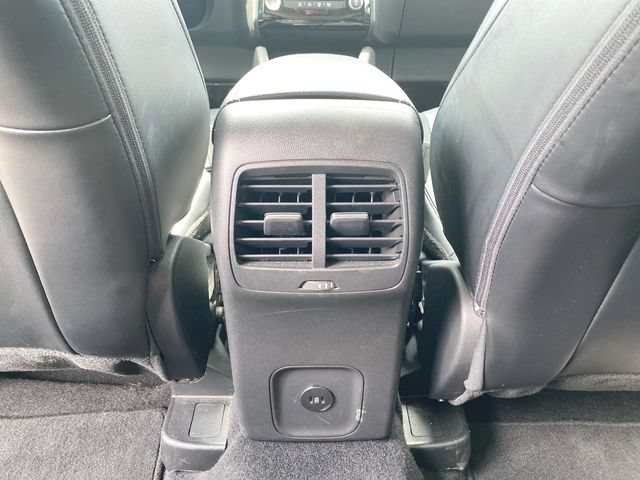 Used 2025 Ford Escape Platinum AWD/4WD image 22
