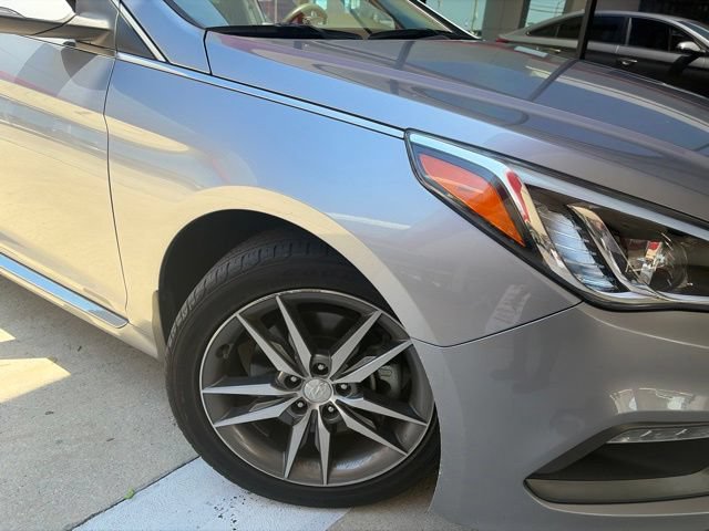 Used 2017 Hyundai Sonata Sport 2.0T FWD image 3