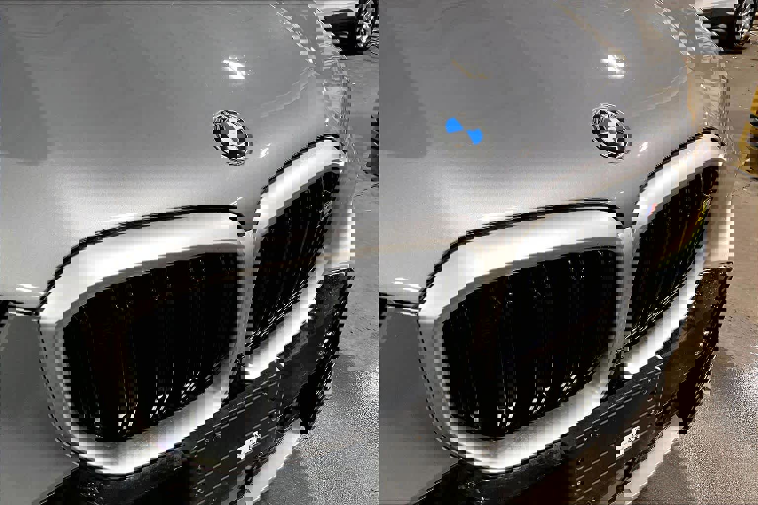 Used 2025 BMW X5 M60i image 30