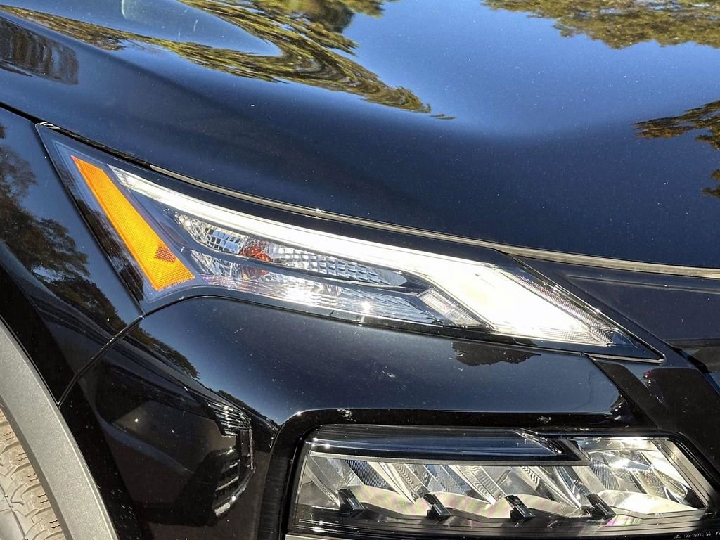 Certified 2025 Nissan Rogue SV w/ Rock Creek Premium Package image 10