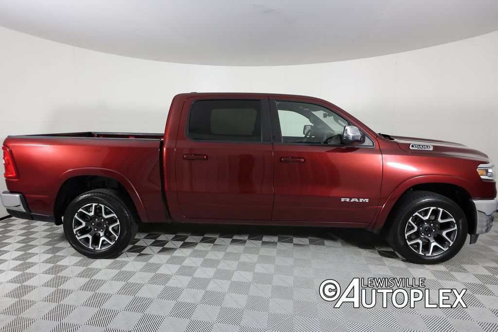 Used 2025 RAM 1500 Laramie AWD/4WD image 4