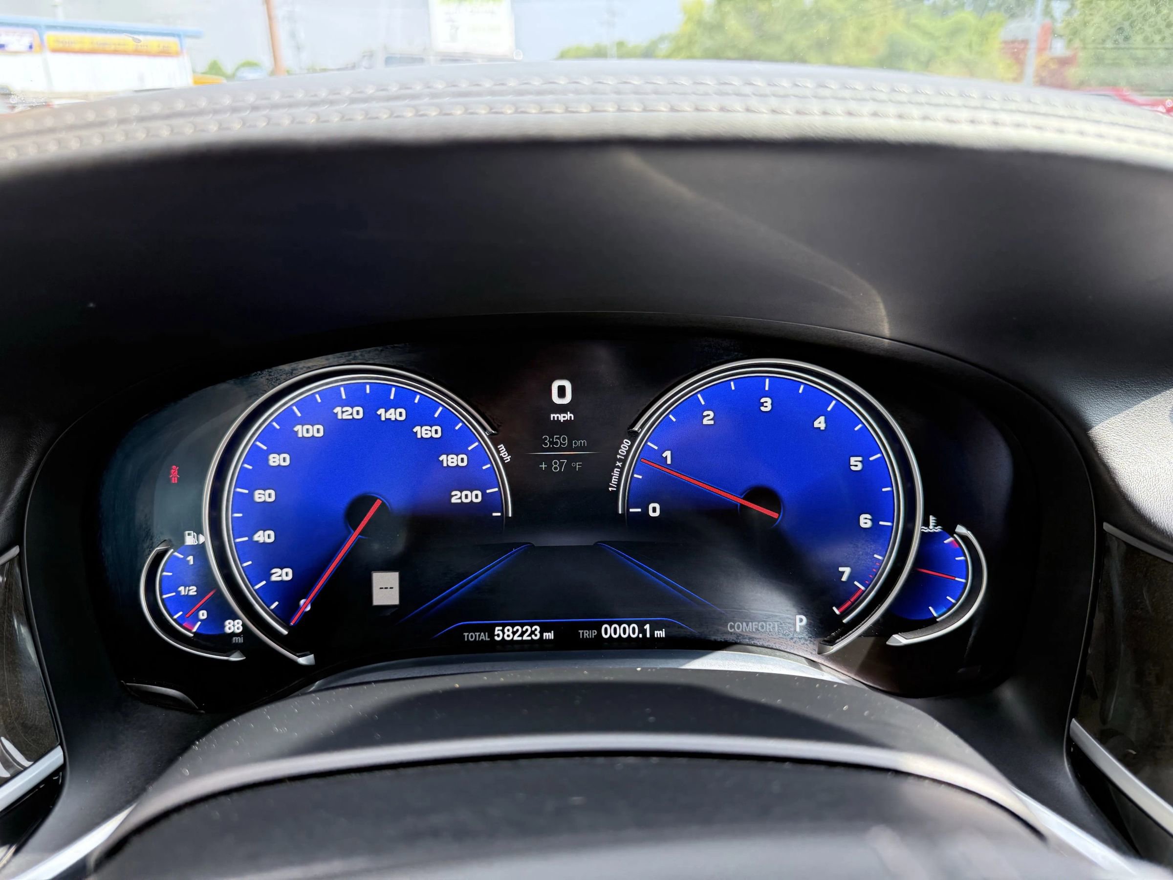 Used 2018 BMW 750i xDrive image 43