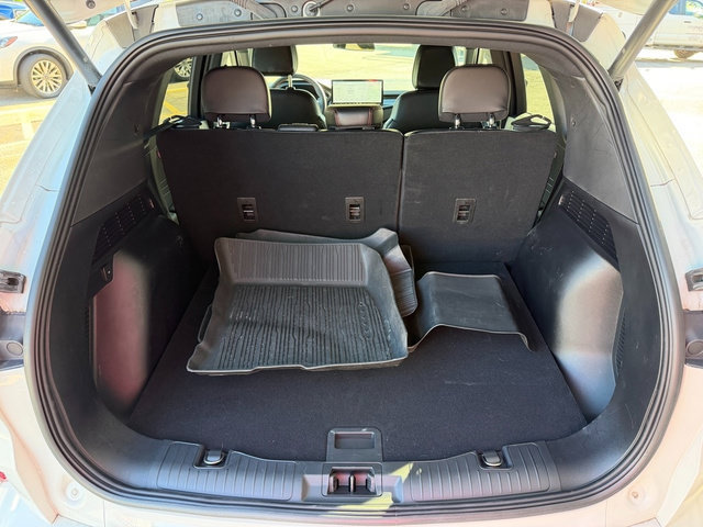 Used 2023 Ford Escape ST-Line w/ Tech Pack #1 AWD/4WD image 7