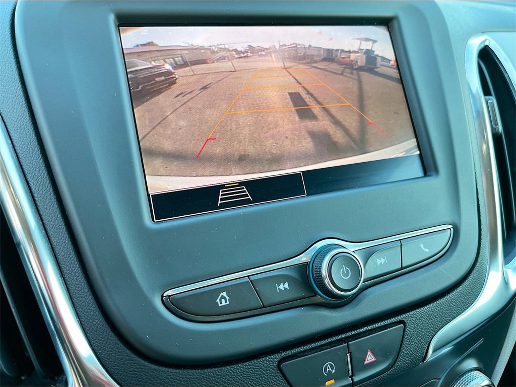 Used 2024 Chevrolet Equinox LS w/ LS Convenience Package image 13