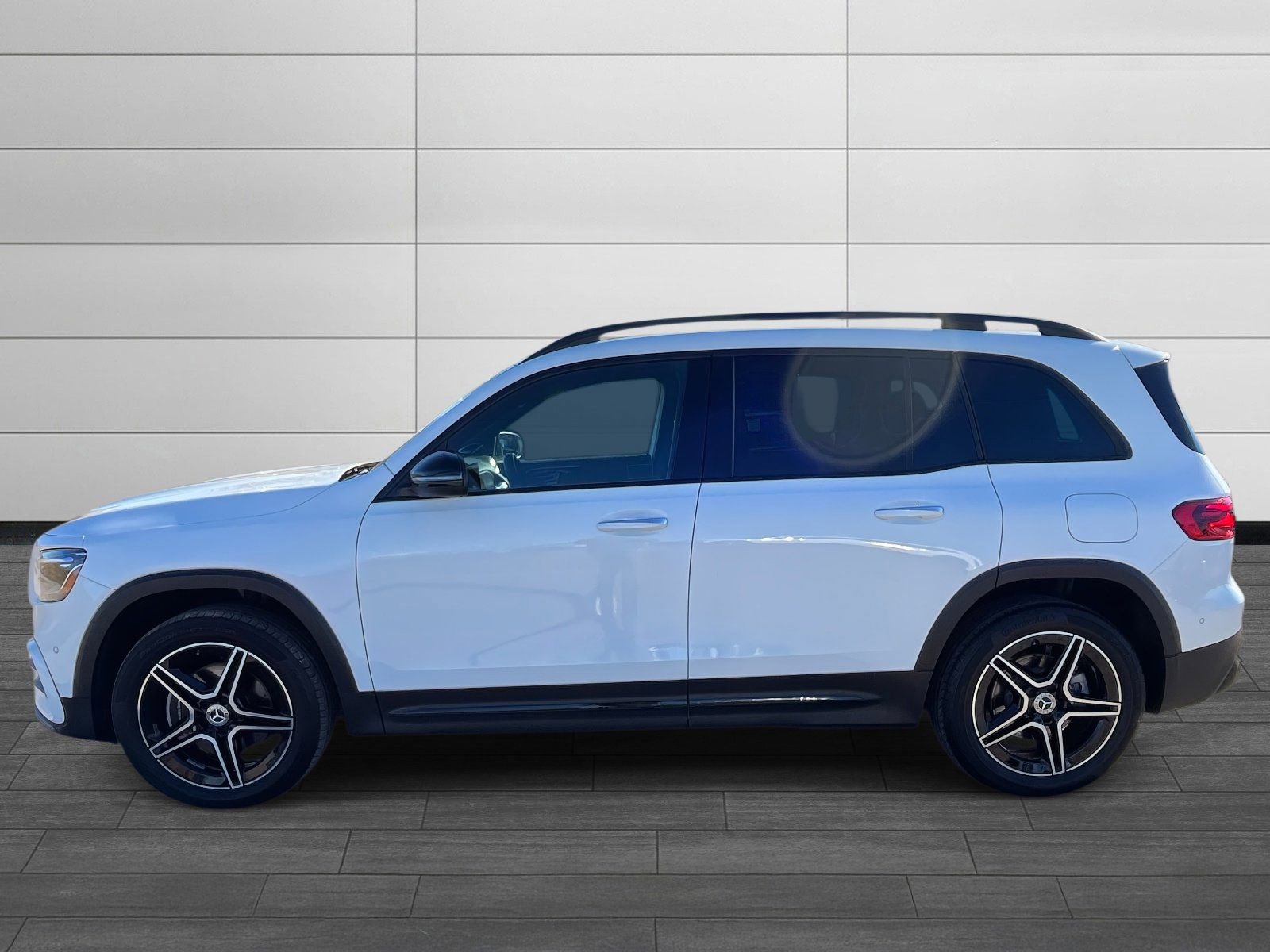 Certified 2024 Mercedes-Benz GLB 250 image 5