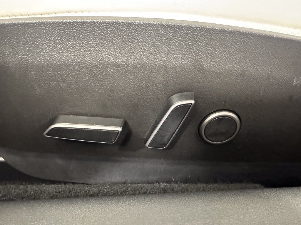 Used 2023 Tesla Model 3 Long Range AWD/4WD image 21