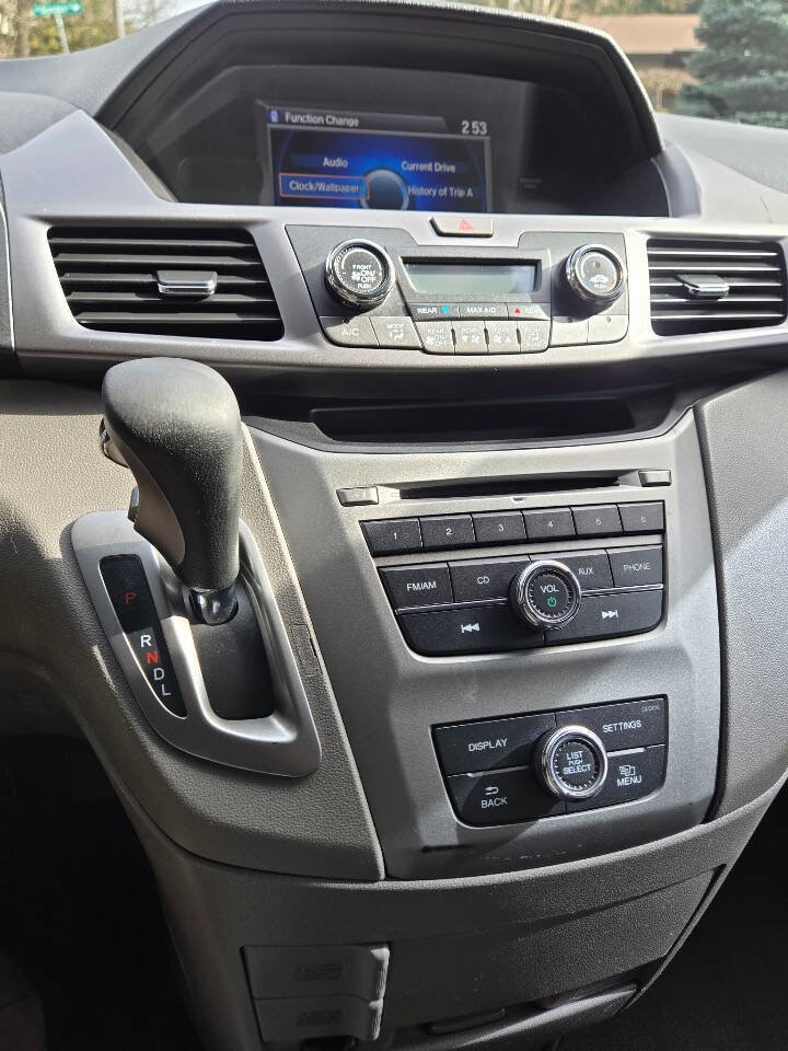 Used 2014 Honda Odyssey LX image 26